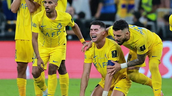 Ronaldo emotional cry when fans chant his name